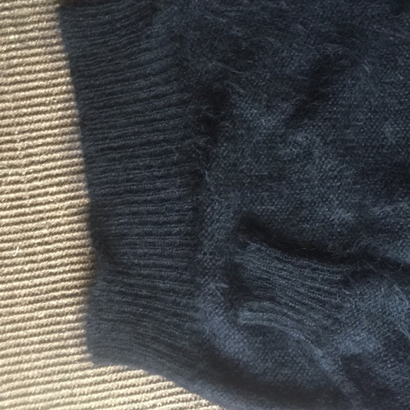 mohair v-neck sweater - Picture 5 of 6